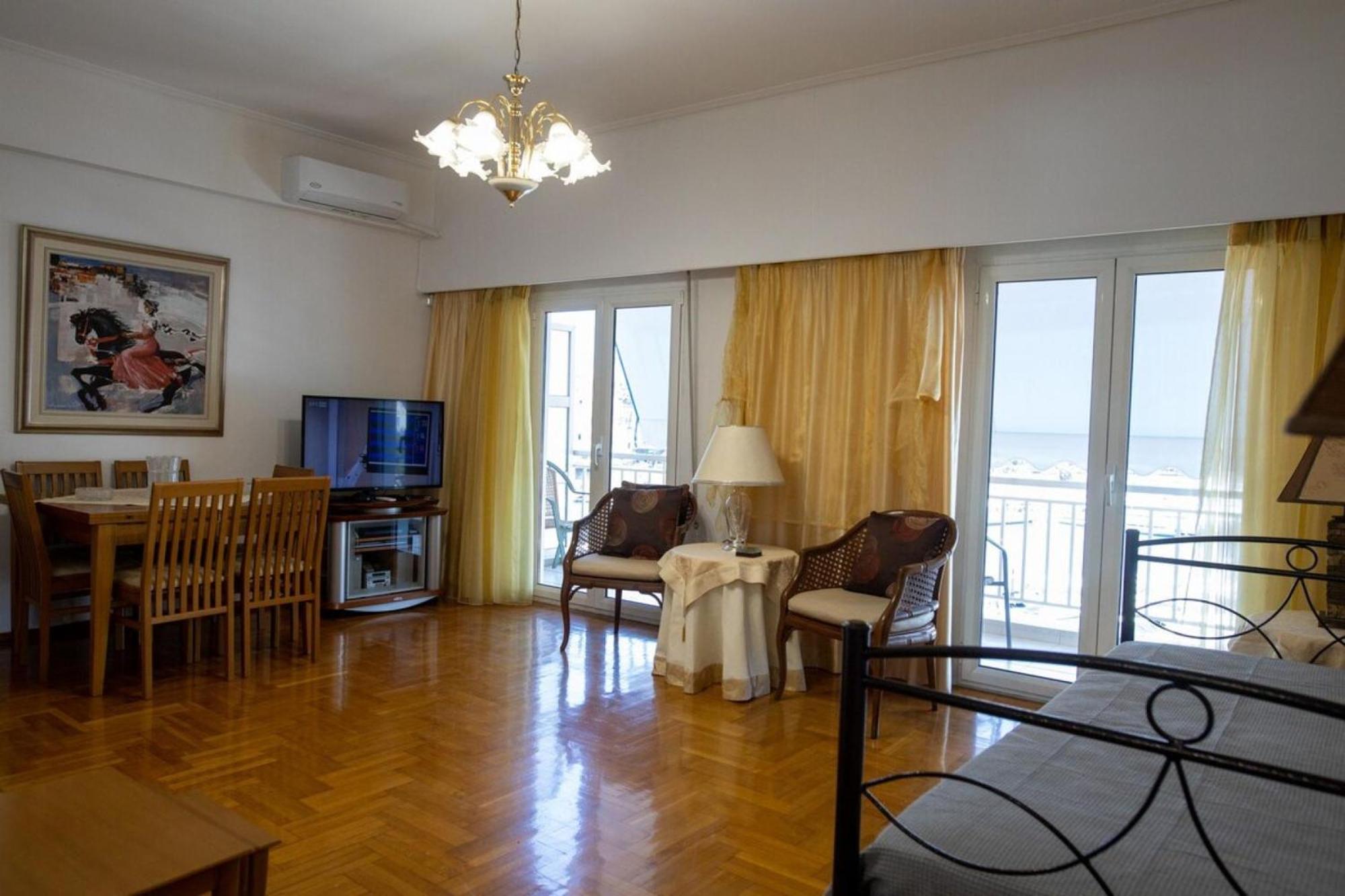 Cozy Apartment With Full View Marina Zeas Пирей Экстерьер фото
